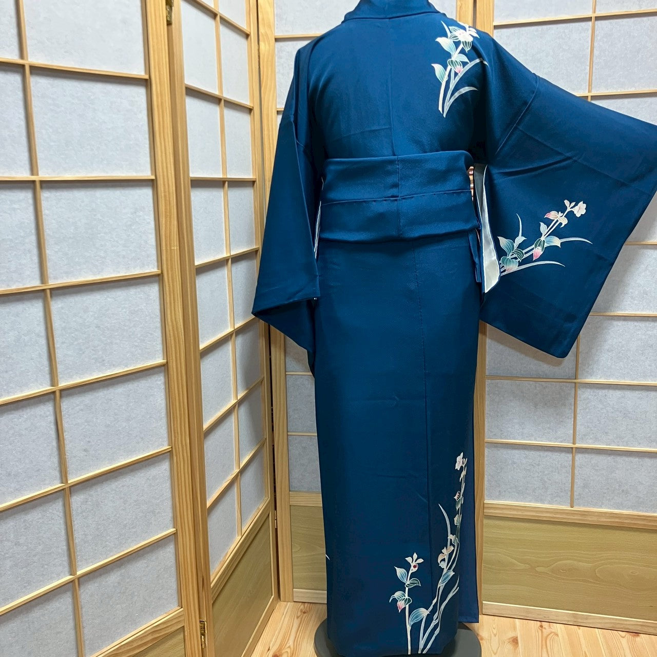 7107# Japanese Kimono Vintage Womens Silk Fabric Robe Kimono only sold Blue