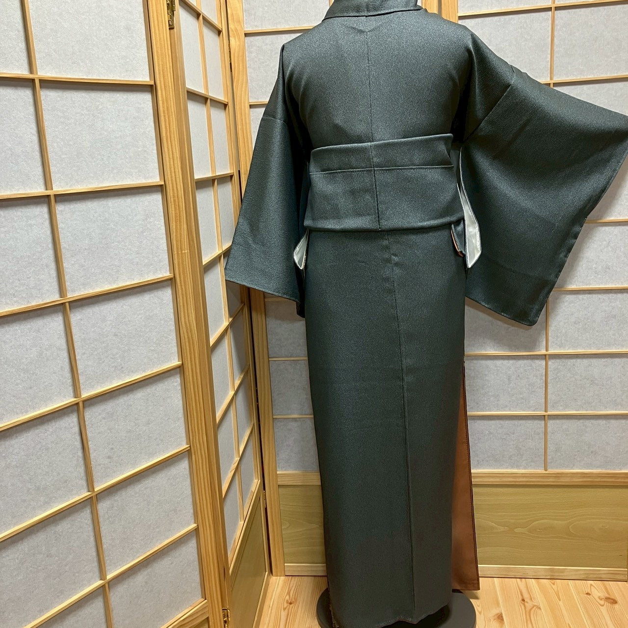 7162# Japanese Kimono Vintage Womens Silk Fabric Robe Kimono only sold