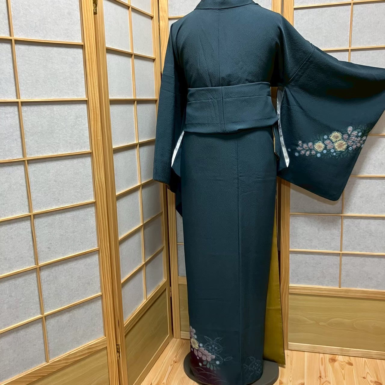 5818# Japanese Kimono Vintage Womens Silk Fabric Robe Kimono only sold