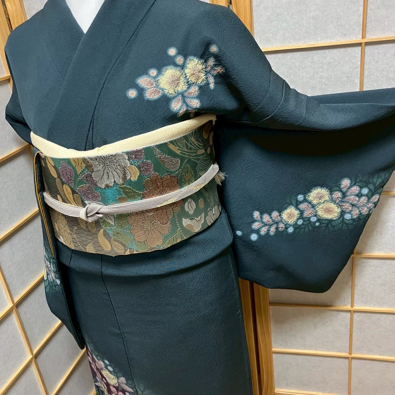5818# Japanese Kimono Vintage Womens Silk Fabric Robe Kimono only sold