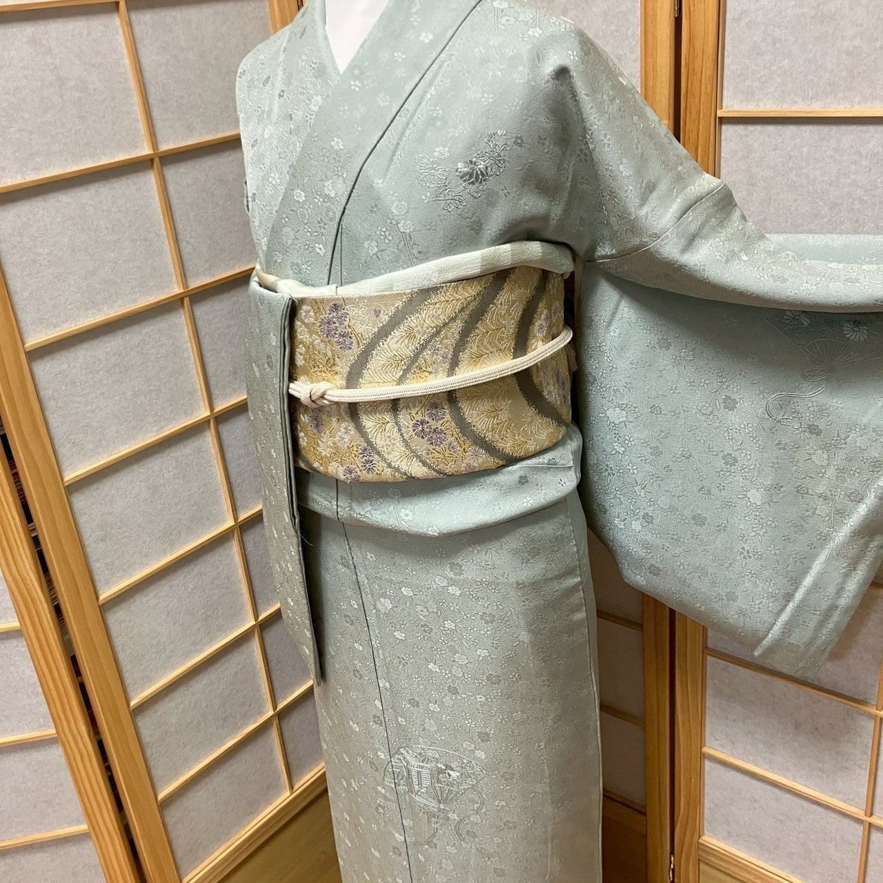 5829# Japanese Kimono Vintage Womens Silk Fabric Robe Kimono only sold