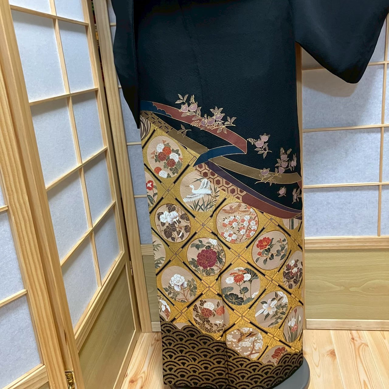 6102# Japanese Tomesode Kimono Vintage Womens Silk Fabric Robe Kimono only sold