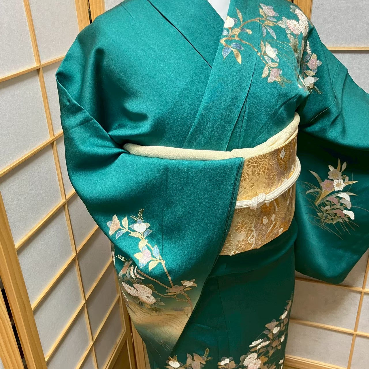 6121# Japanese Kimono Vintage Womens Silk Fabric Robe Kimono only sold