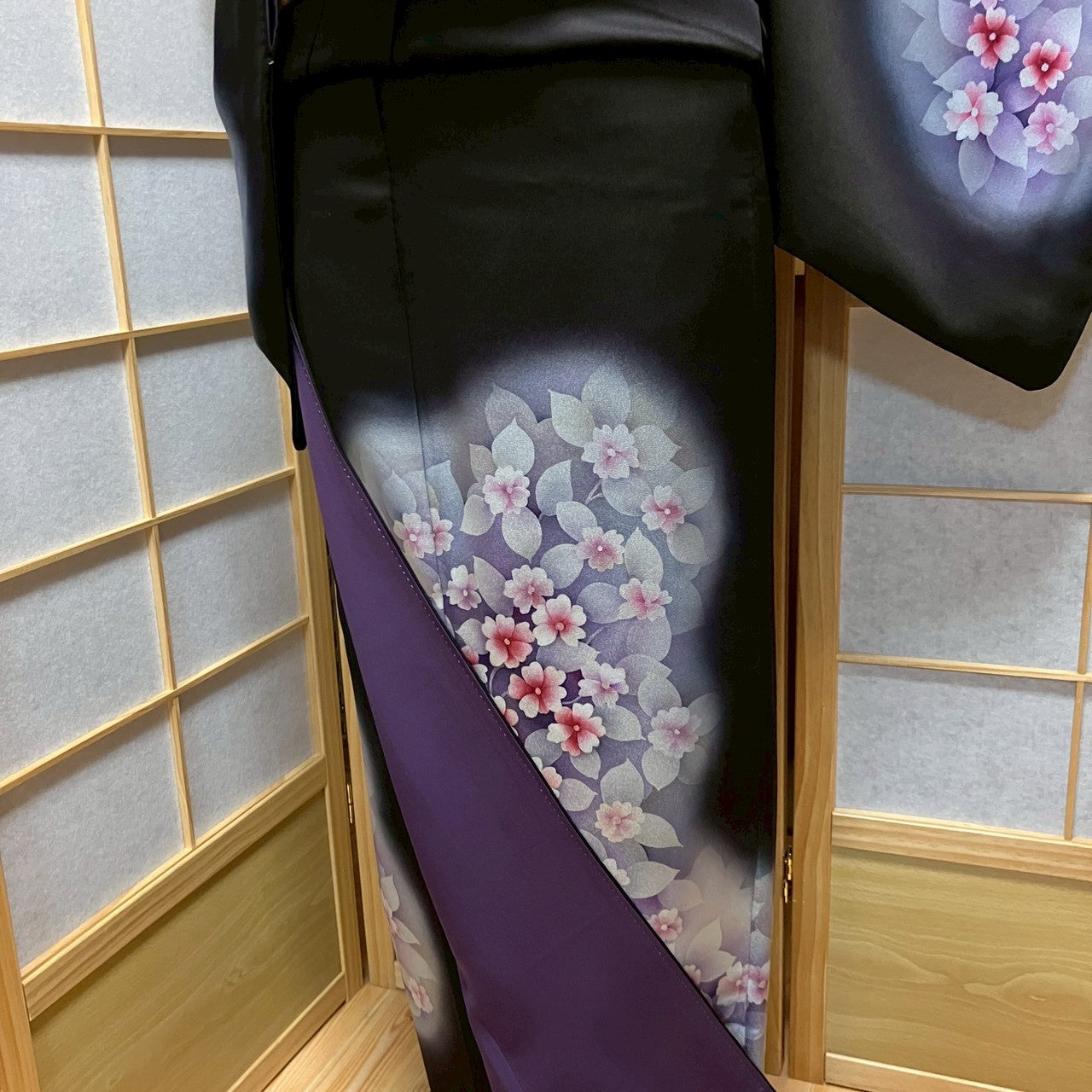 6129# Japanese Kimono Vintage Womens Silk Fabric Robe Kimono only sold Black