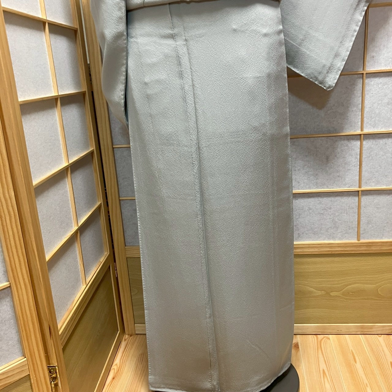 6172# Japanese Kimono Vintage Womens Silk Fabric Robe Kimono only sold Gray