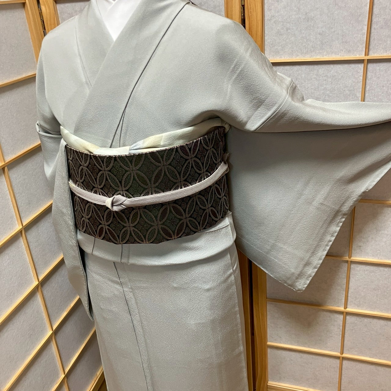 6172# Japanese Kimono Vintage Womens Silk Fabric Robe Kimono only sold Gray