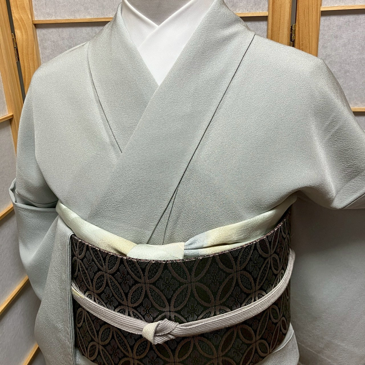 6172# Japanese Kimono Vintage Womens Silk Fabric Robe Kimono only sold Gray