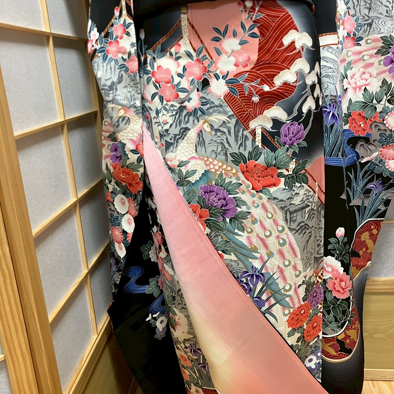 6145# Japanese Vintage Furisode Kimono Obi Obijime Obiage 4-Piece Set Silk Robe