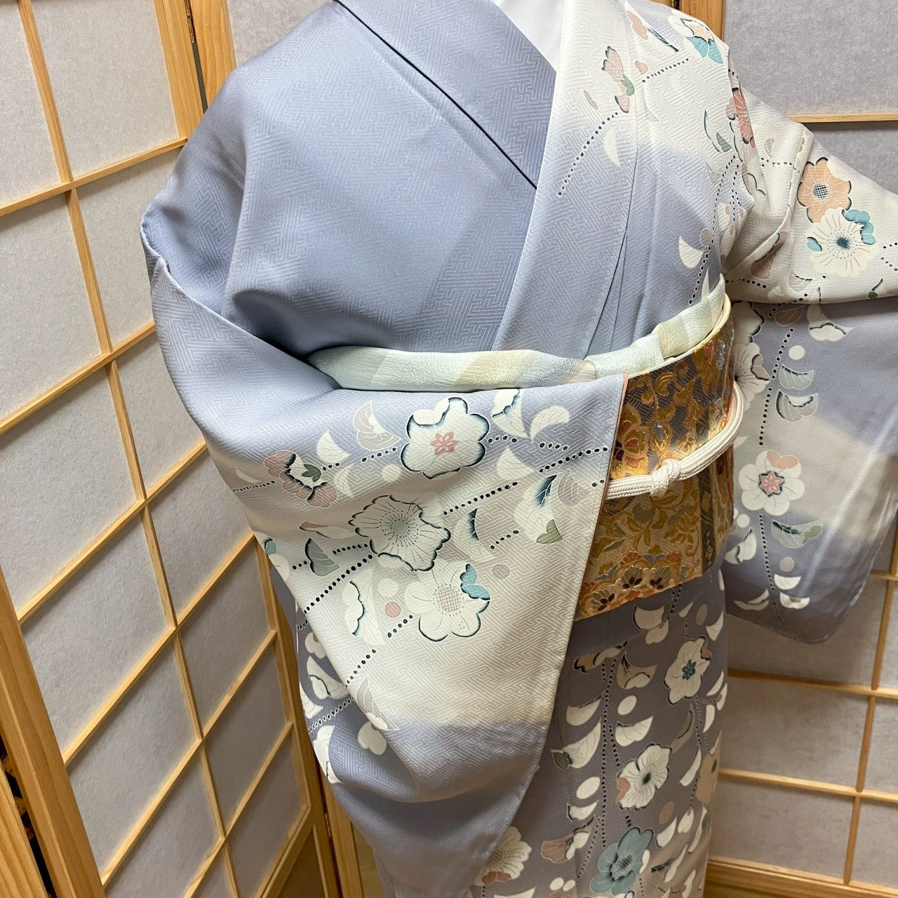 6147# Japanese Kimono Vintage Womens Silk Fabric Robe Kimono only sold