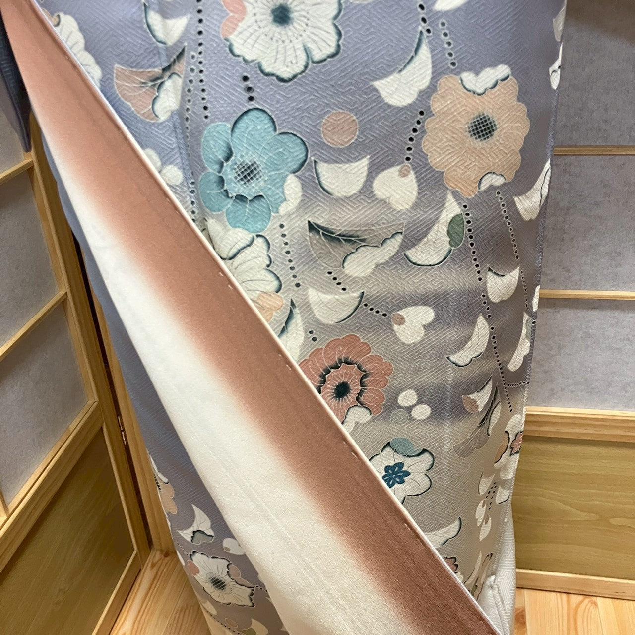 6147# Japanese Kimono Vintage Womens Silk Fabric Robe Kimono only sold