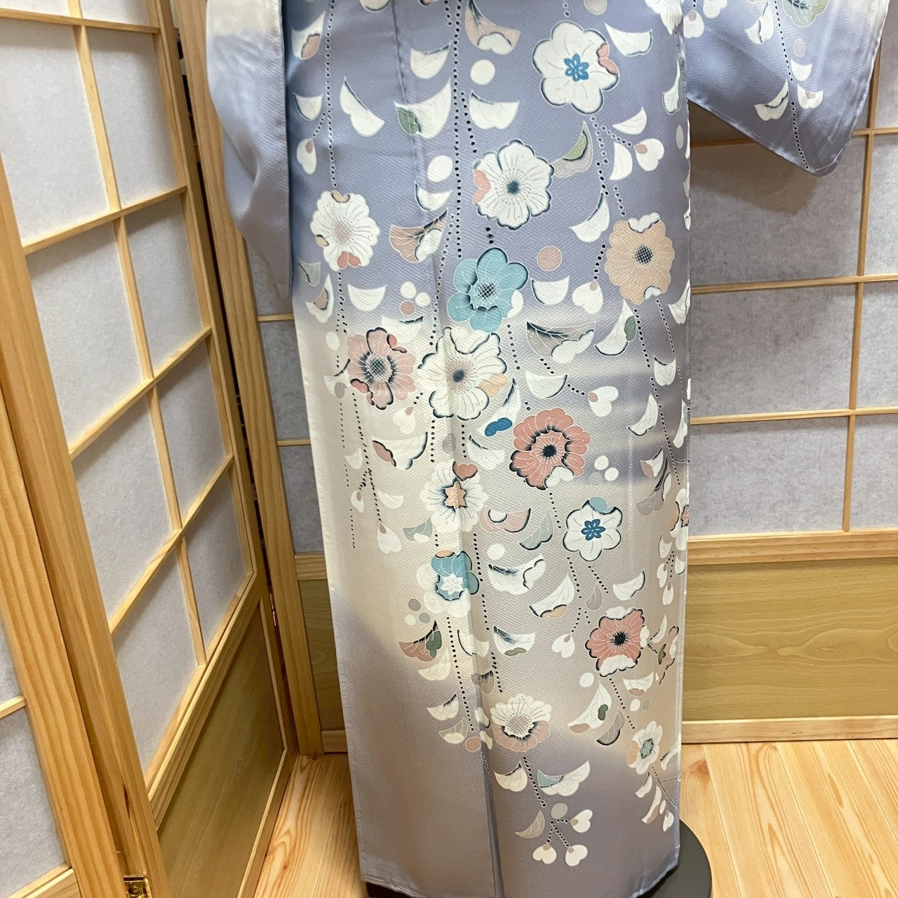 6147# Japanese Kimono Vintage Womens Silk Fabric Robe Kimono only sold