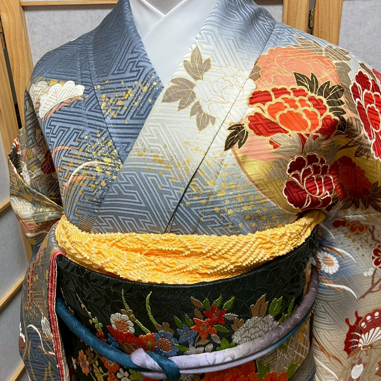6169# Japanese Vintage Furisode Kimono Obi Obijime Obiage 4-Piece Set Silk Robe