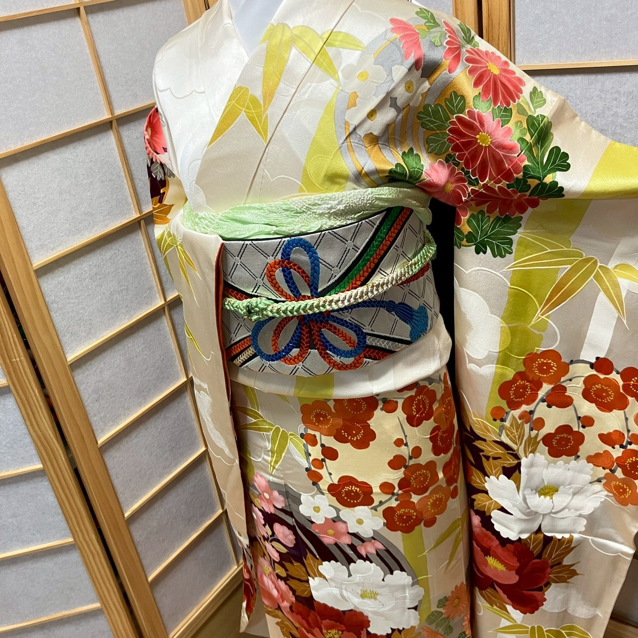 6170# Japanese Vintage Furisode Kimono Obi Obijime Obiage 4-Piece Set Silk Robe