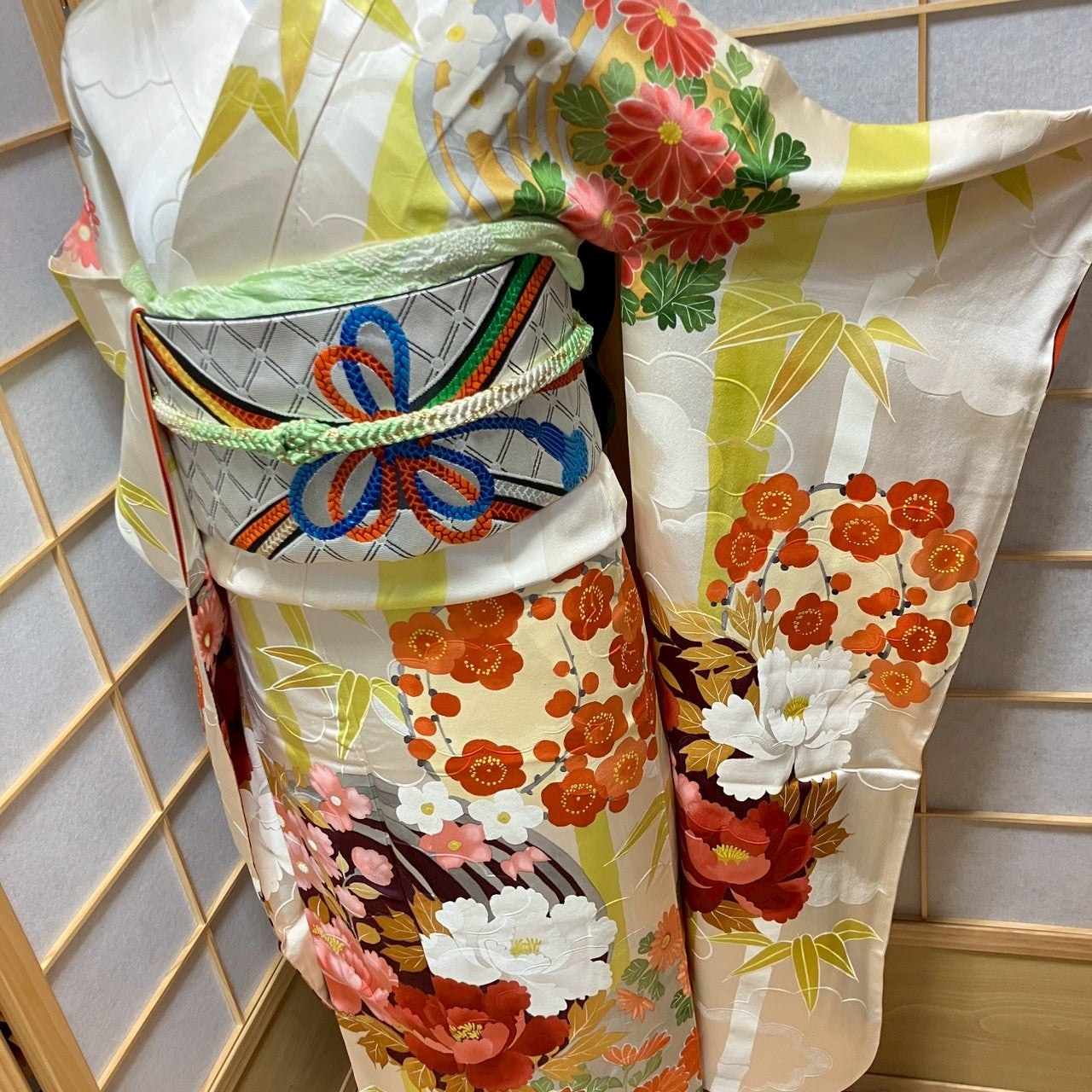 6170# Japanese Vintage Furisode Kimono Obi Obijime Obiage 4-Piece Set Silk Robe