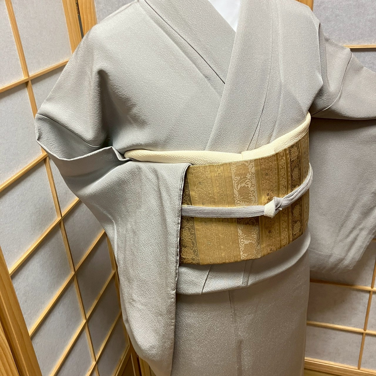 6440# Japanese Kimono Vintage Womens Silk Fabric Robe Kimono only sold