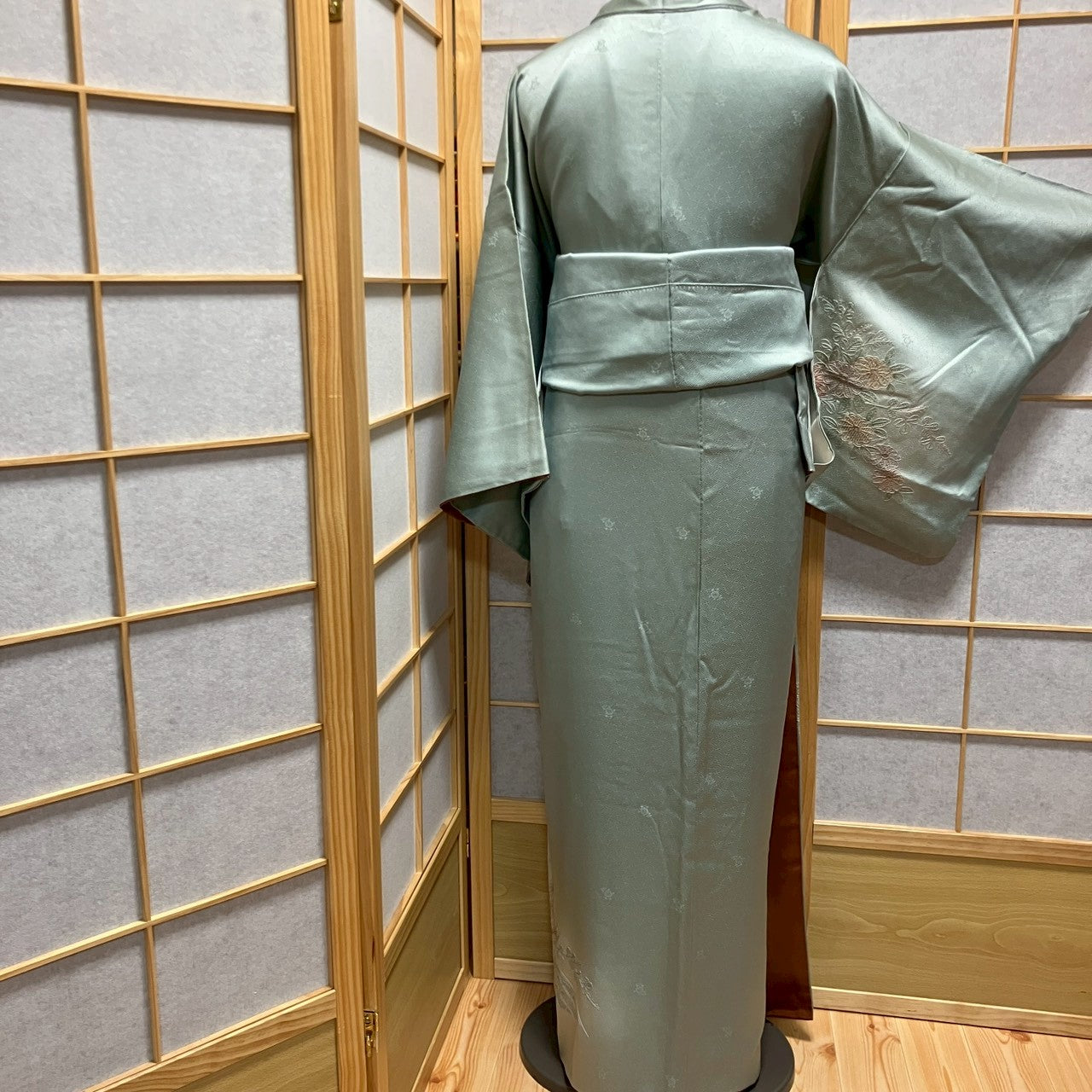 6462# Japanese Kimono Vintage Womens Silk Fabric Robe Kimono only sold Embroidery