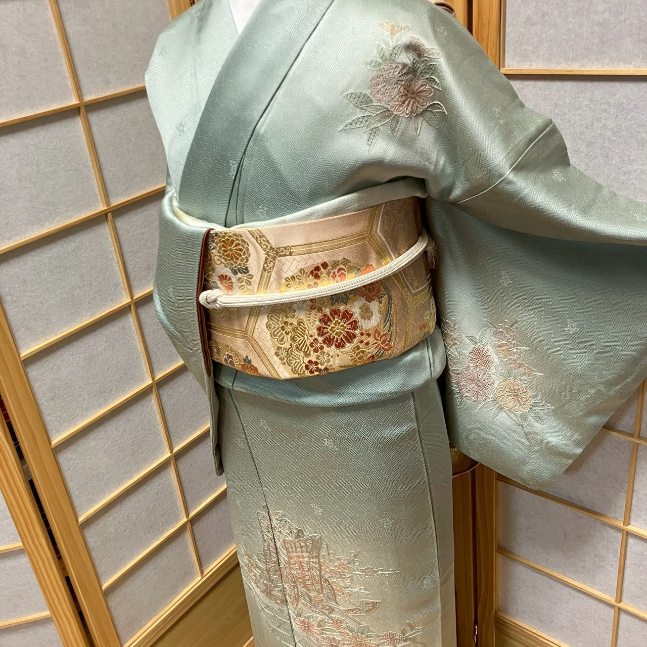 6462# Japanese Kimono Vintage Womens Silk Fabric Robe Kimono only sold Embroidery