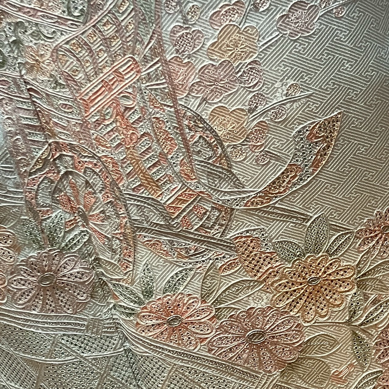 6462# Japanese Kimono Vintage Womens Silk Fabric Robe Kimono only sold Embroidery