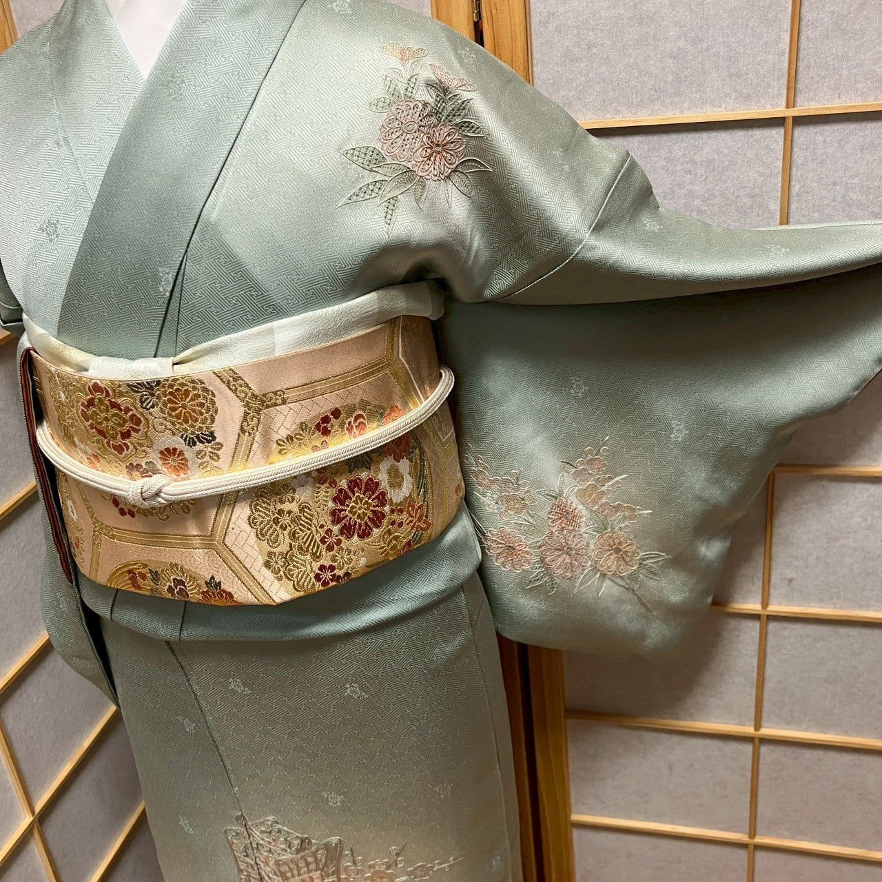 6462# Japanese Kimono Vintage Womens Silk Fabric Robe Kimono only sold Embroidery