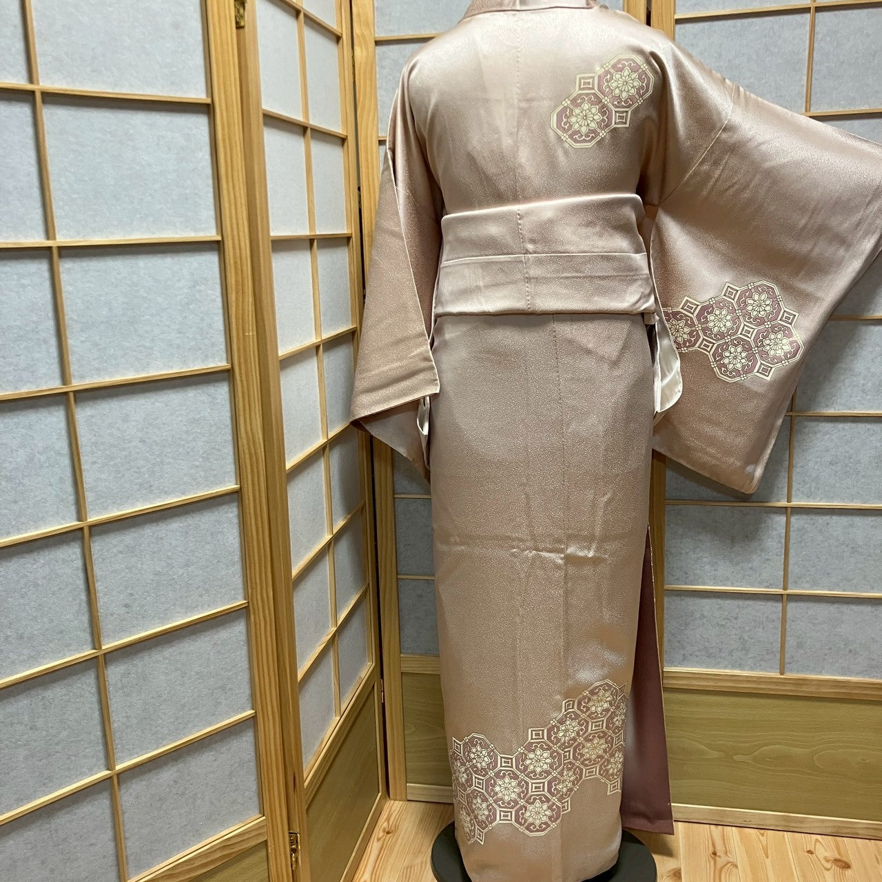 6480# Japanese Kimono Vintage Womens Silk Fabric Robe Kimono only sold