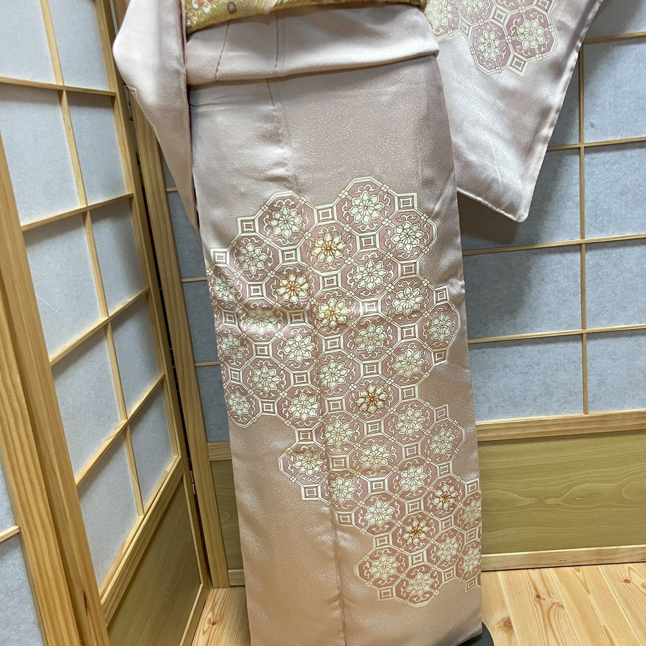6480# Japanese Kimono Vintage Womens Silk Fabric Robe Kimono only sold