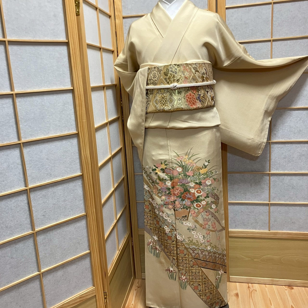 6460# Japanese Tomesode Kimono Vintage Womens Silk Fabric Robe Kimono only sold