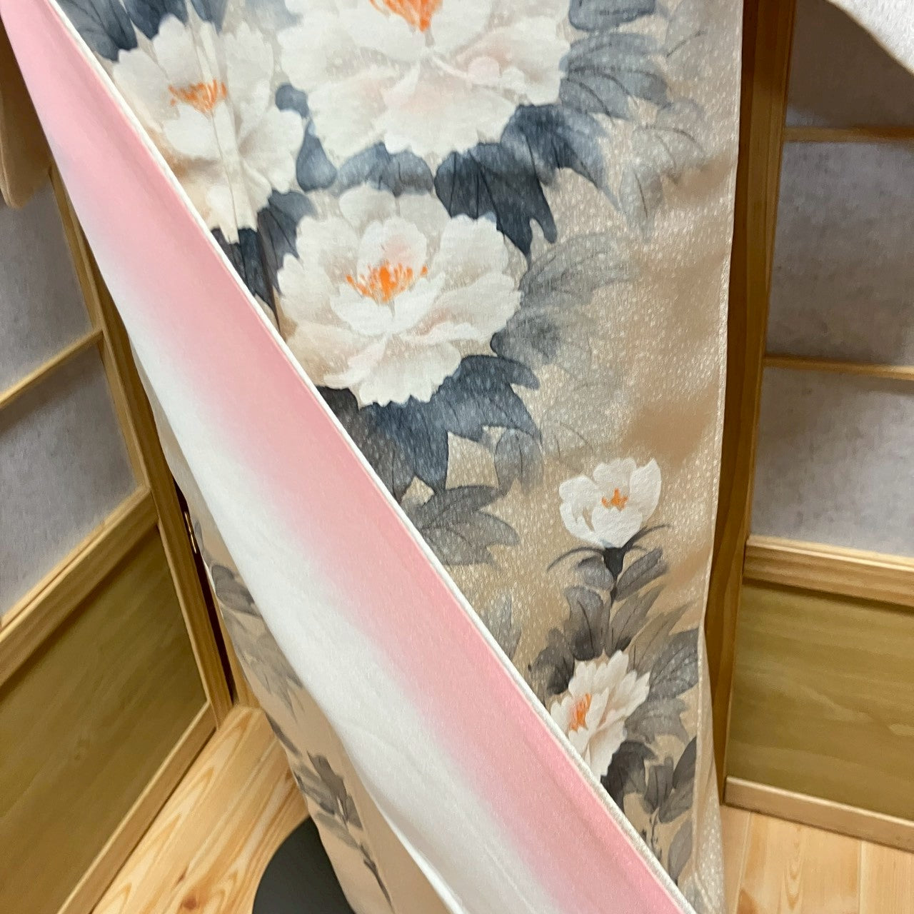 7097# Japanese Kimono Vintage Womens Silk Fabric Robe Kimono only sold