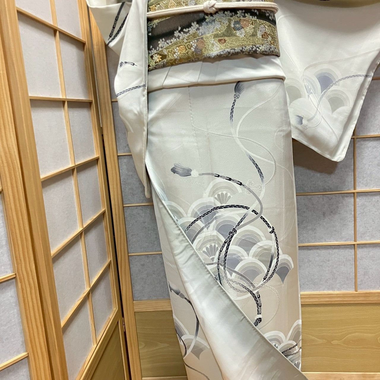 7076# Japanese Kimono Vintage Womens Silk Fabric Robe Kimono only sold