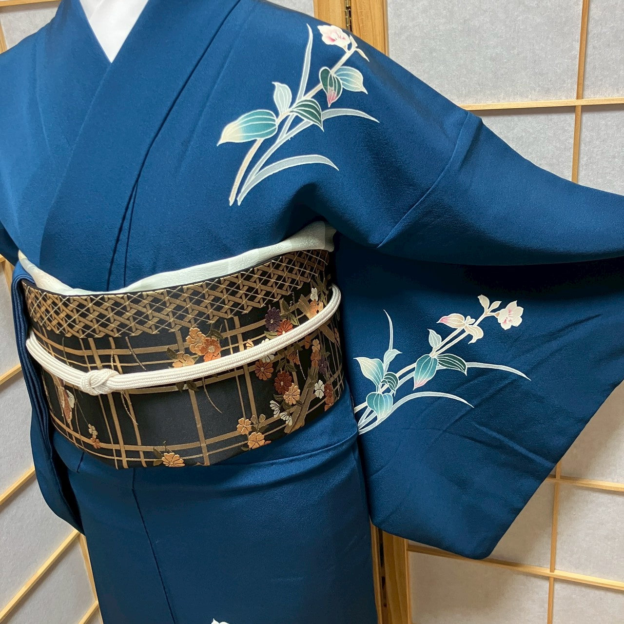 7107# Japanese Kimono Vintage Womens Silk Fabric Robe Kimono only sold Blue