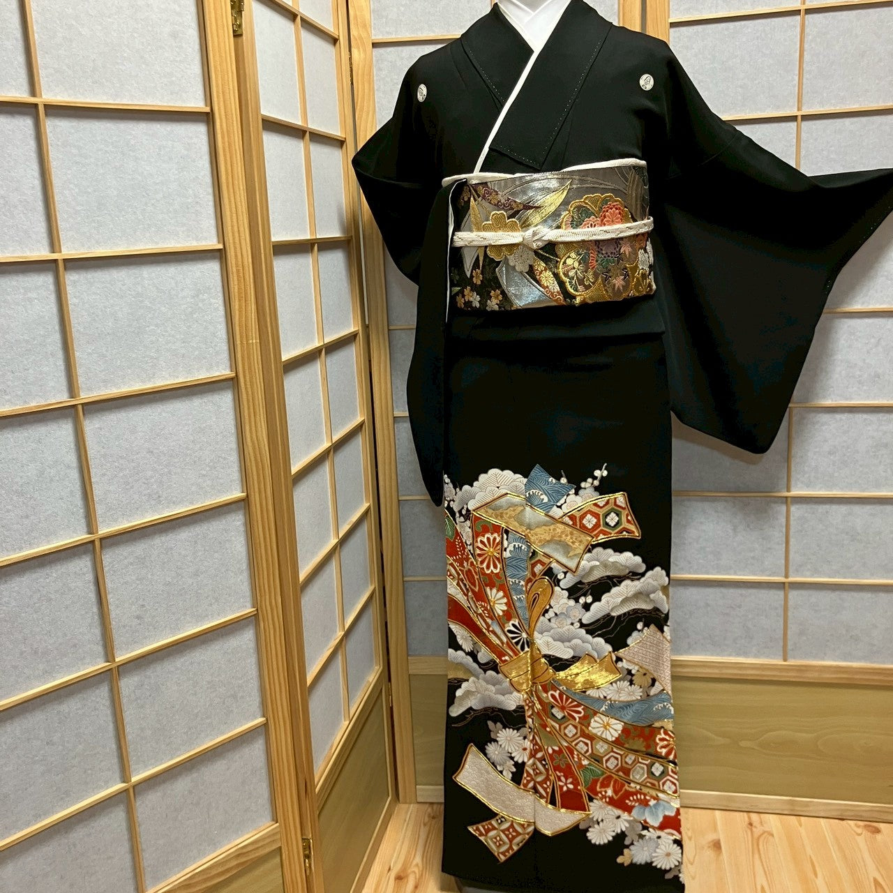 7103# Japanese Tomesode Kimono Vintage Womens Silk Fabric Robe Kimono only sold