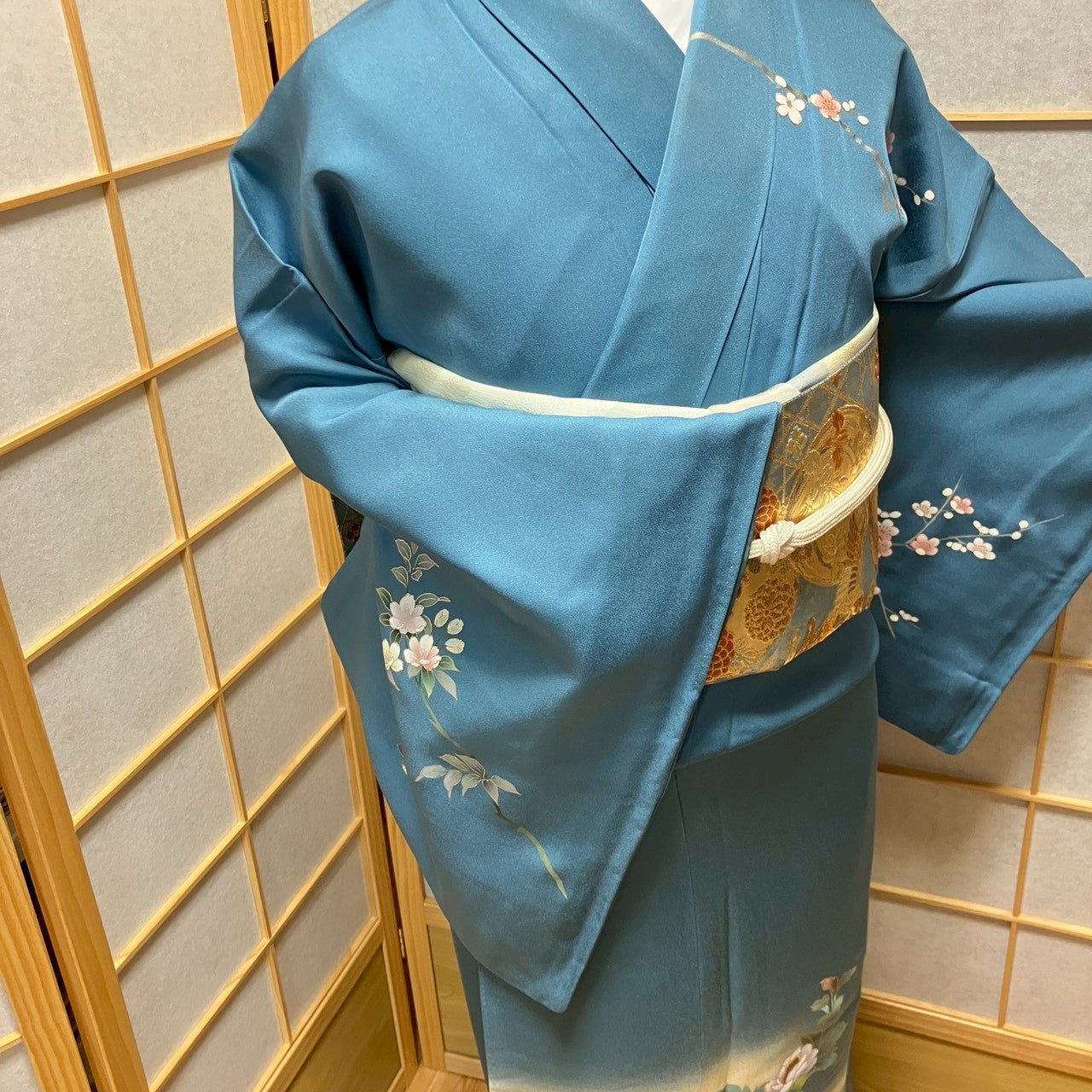 7106# Japanese Kimono Vintage Womens Silk Fabric Robe Kimono only sold Blue