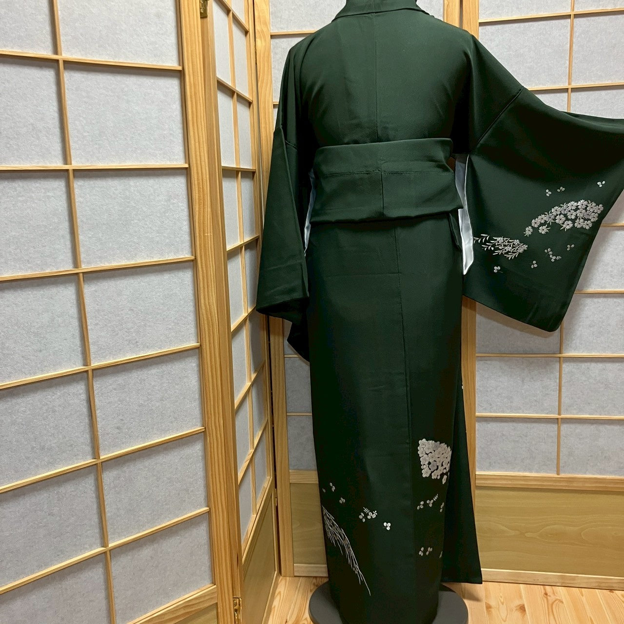 6773# Japanese Kimono Vintage Womens Silk Fabric Robe Kimono only sold