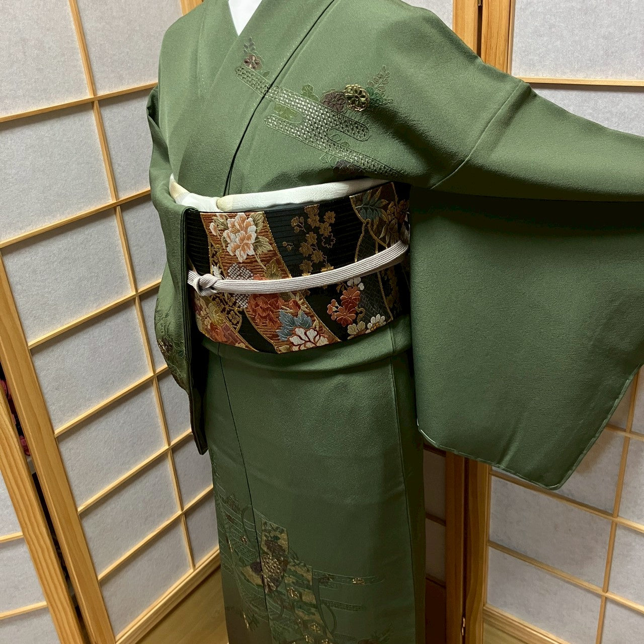 6746# Japanese Kimono Vintage Womens Silk Fabric Robe Kimono only sold Green