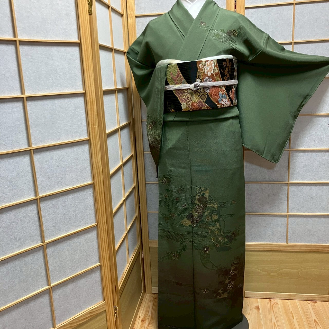 6746# Japanese Kimono Vintage Womens Silk Fabric Robe Kimono only sold Green