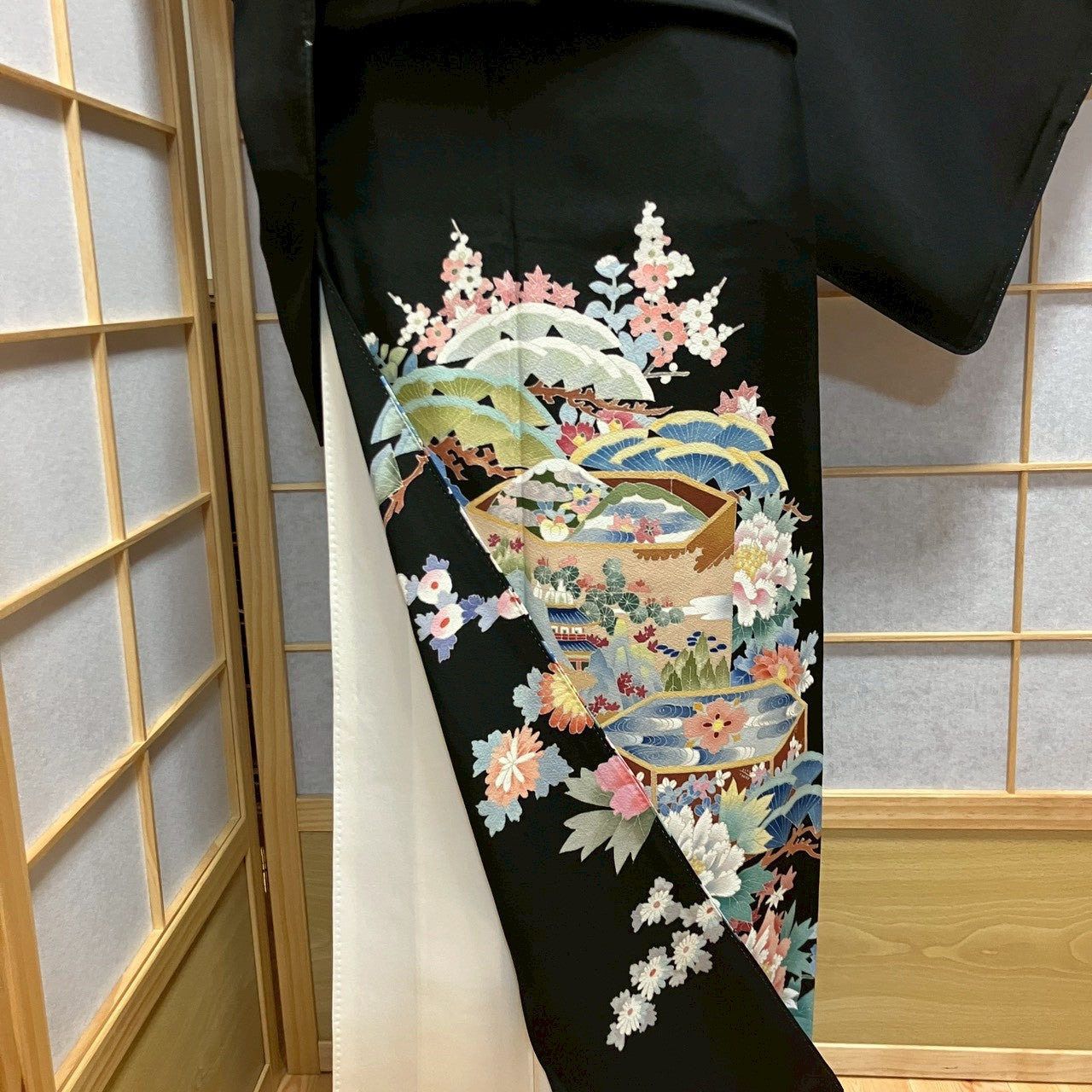 6780# Japanese Tomesode Kimono Vintage Womens Silk Fabric Robe Kimono only sold