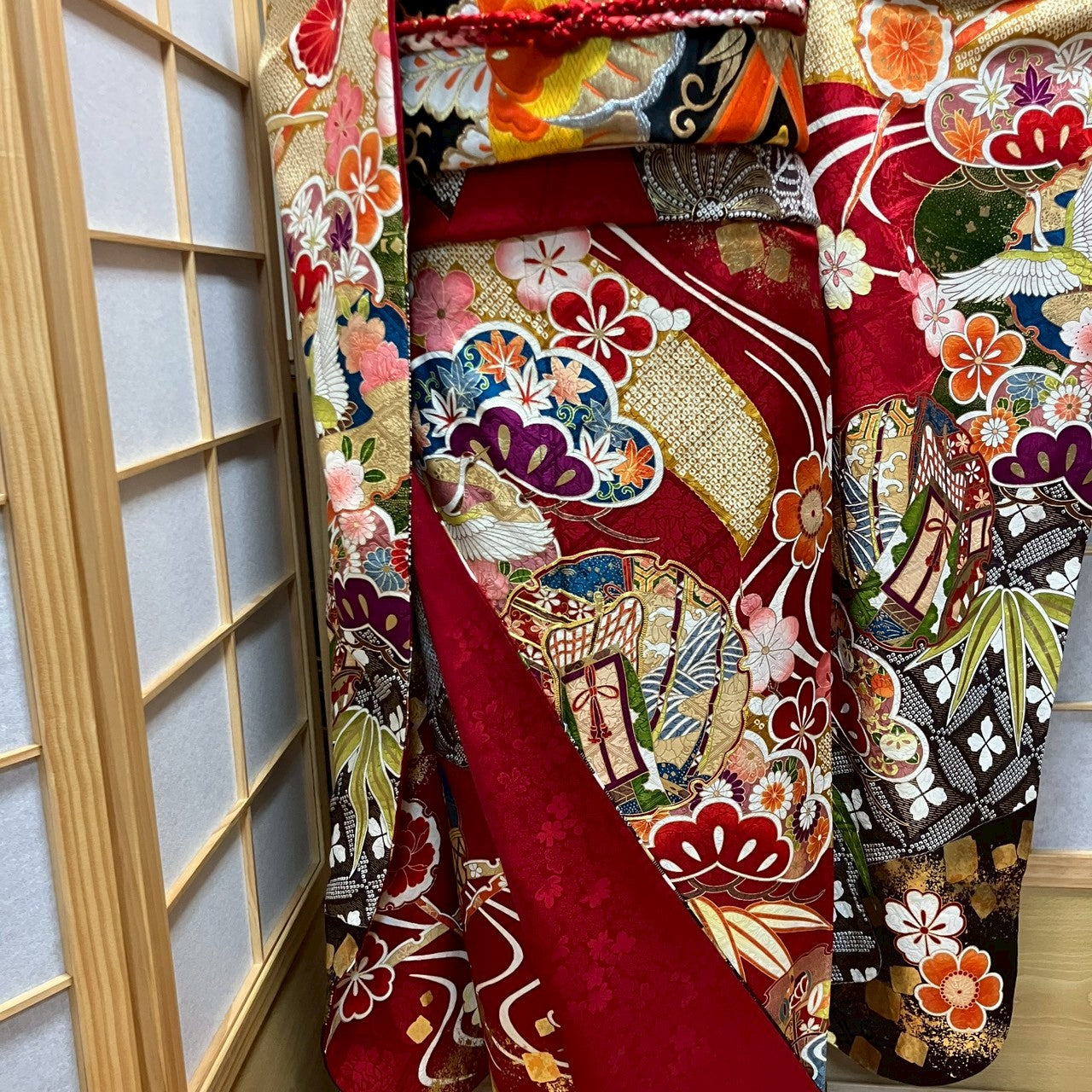 6783# Japanese Vintage Furisode Kimono Obi Obijime Obiage 4-Piece Set Silk Robe