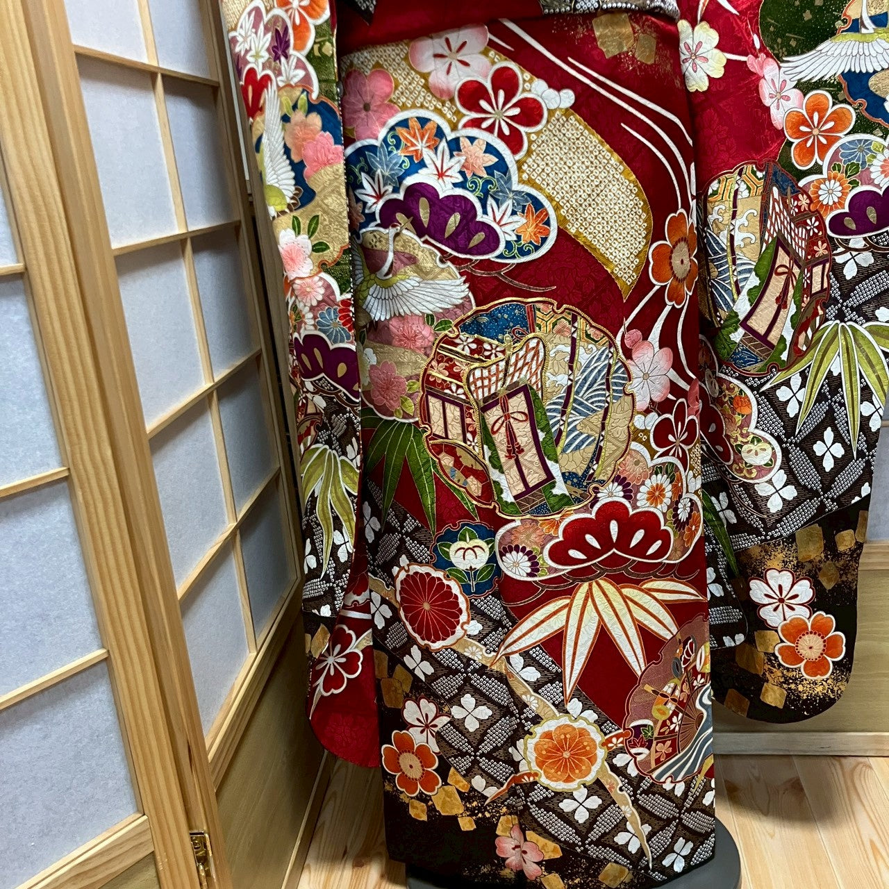 6783# Japanese Vintage Furisode Kimono Obi Obijime Obiage 4-Piece Set Silk Robe