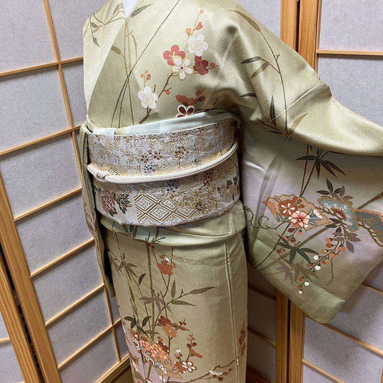 6784# Japanese Kimono Vintage Womens Silk Fabric Robe Kimono only sold