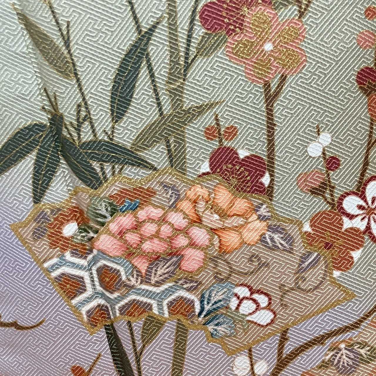 6784# Japanese Kimono Vintage Womens Silk Fabric Robe Kimono only sold