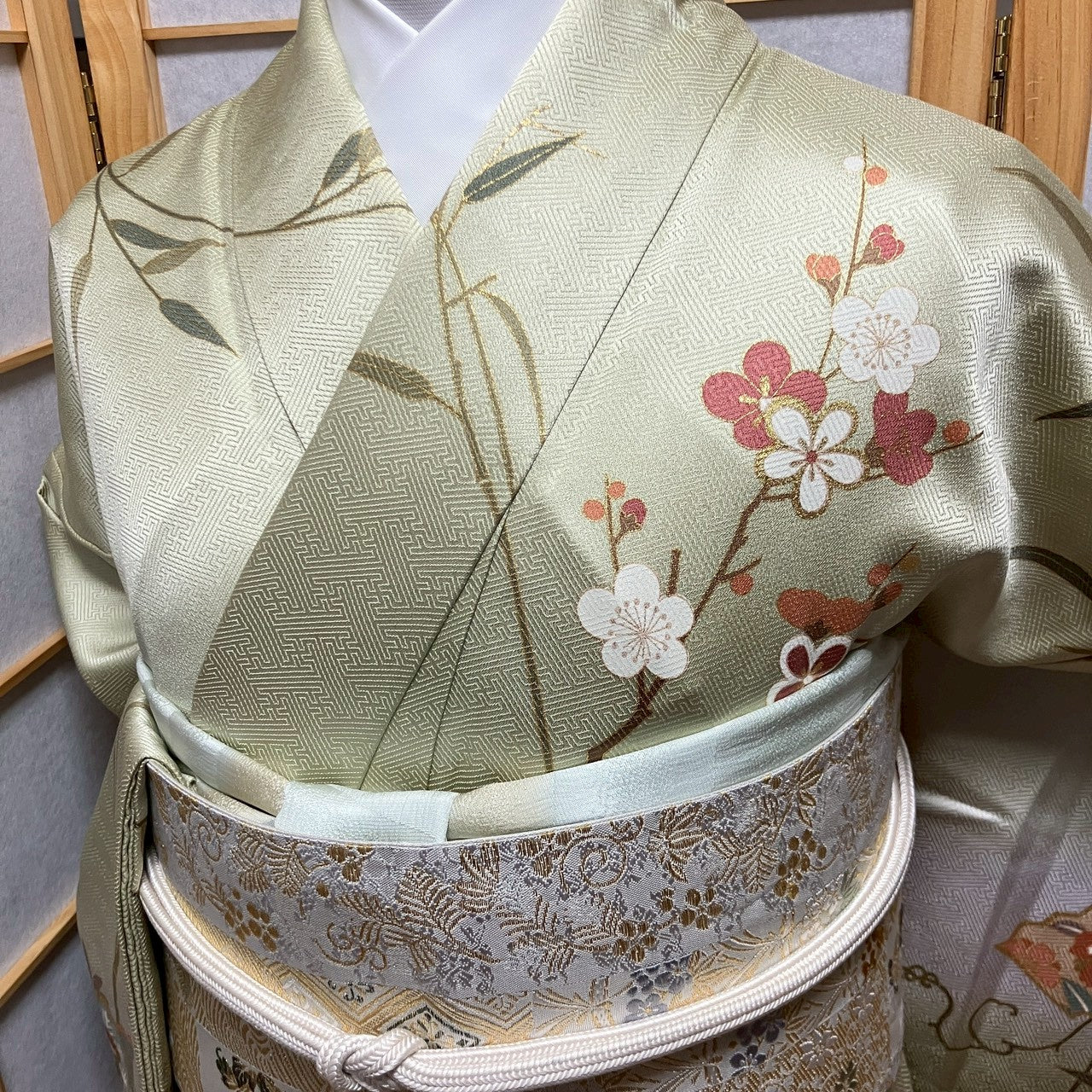 6784# Japanese Kimono Vintage Womens Silk Fabric Robe Kimono only sold