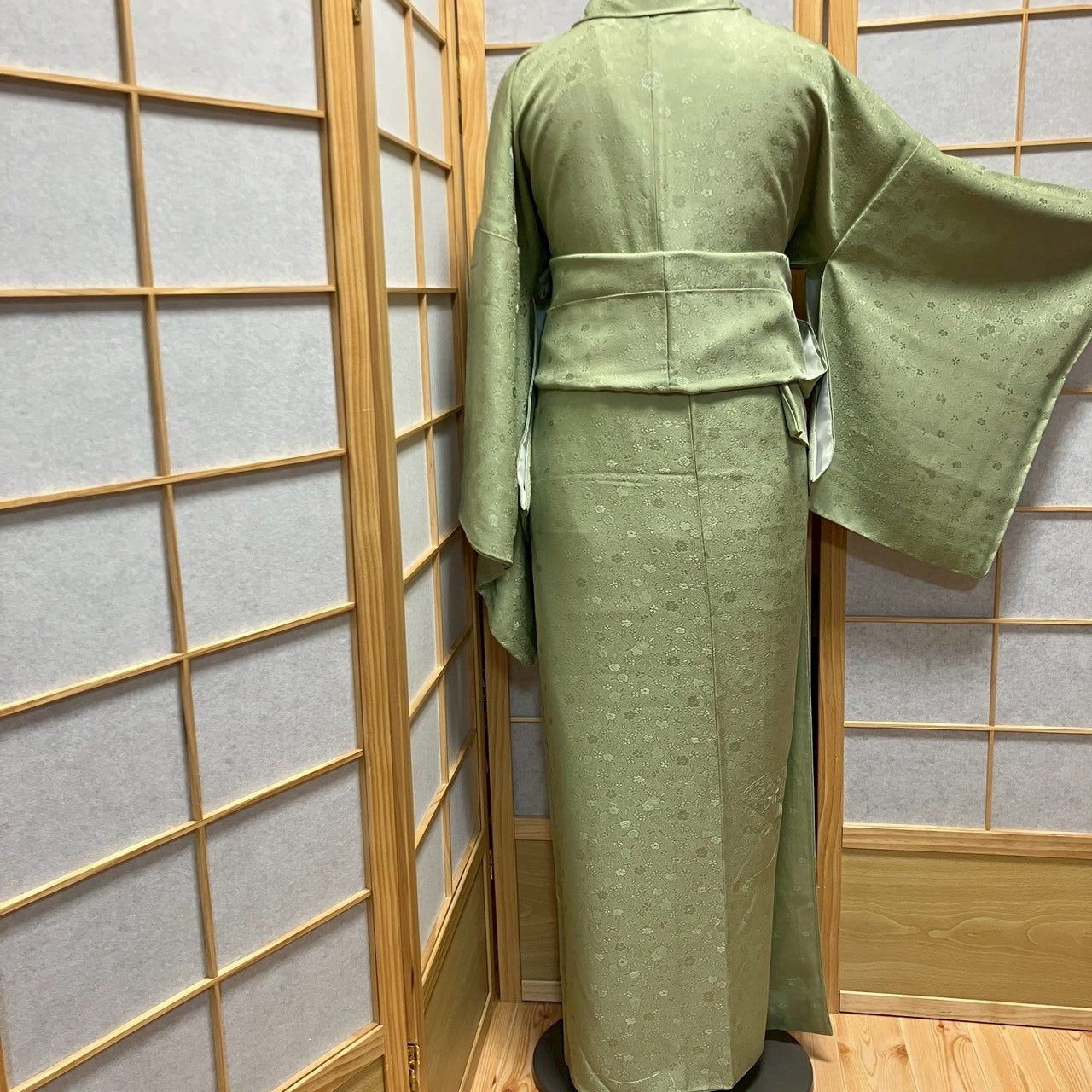 6791# Japanese Kimono Vintage Womens Silk Fabric Robe Kimono only sold