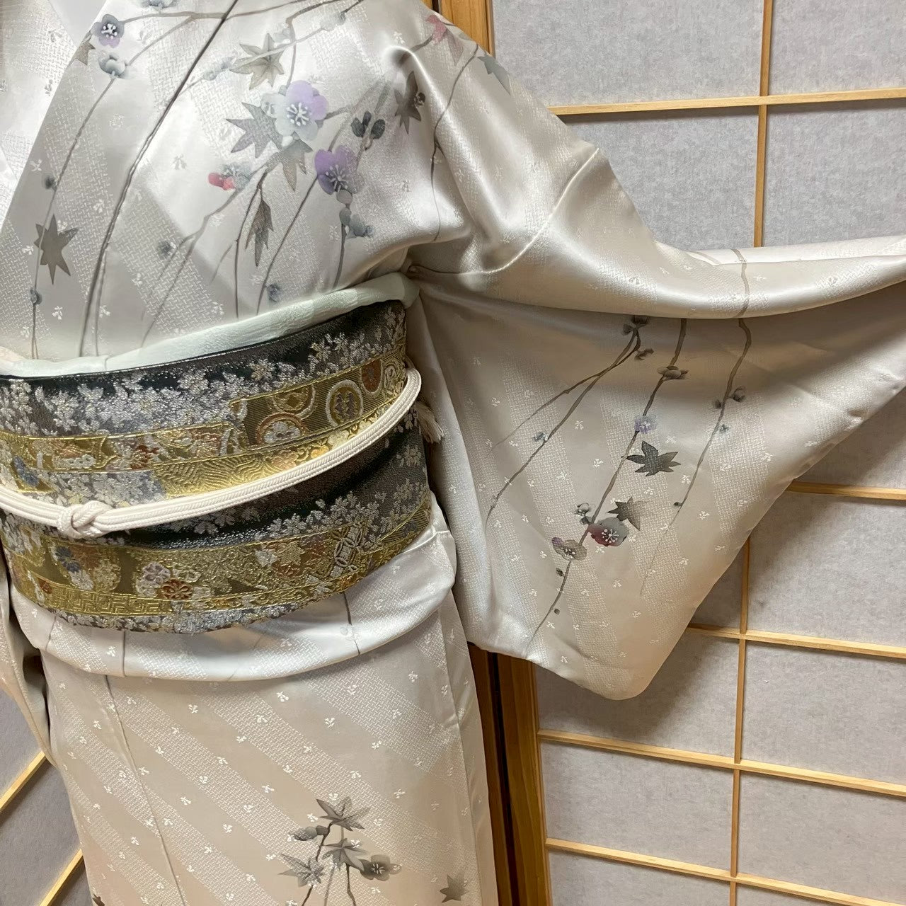 7164# Japanese Kimono Vintage Womens Silk Fabric Robe Kimono only sold