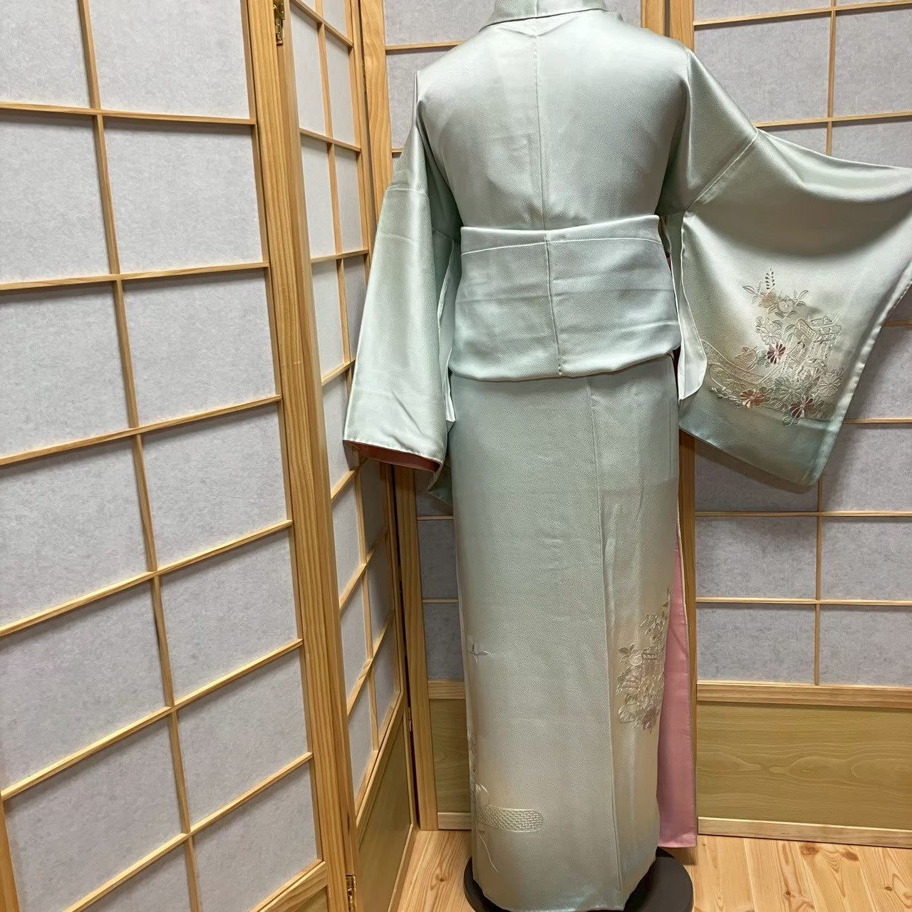 7169# Japanese Kimono Vintage Womens Silk Fabric Robe Kimono only sold