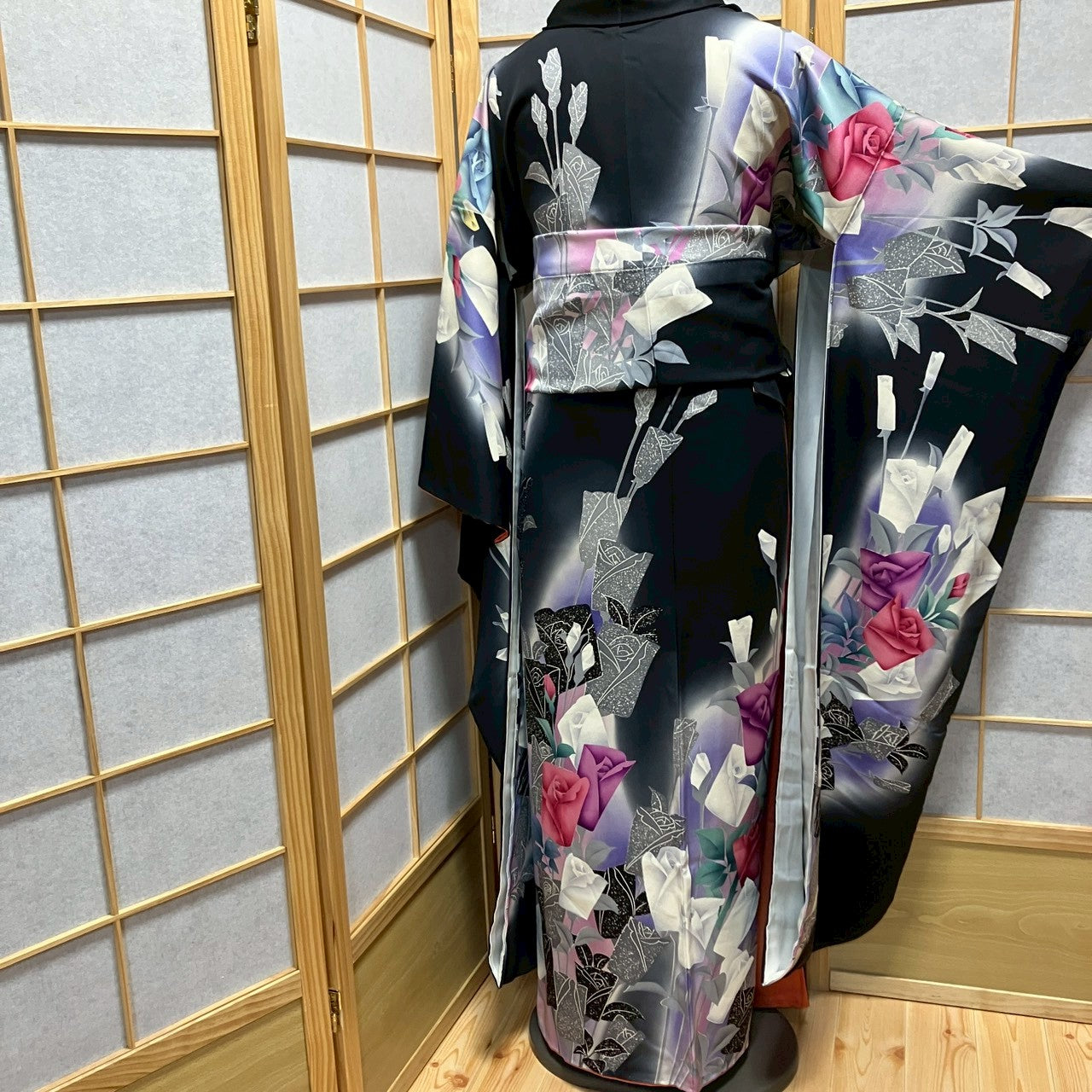 7123# Japanese Vintage Furisode Kimono Obi Obijime Obiage 4-Piece Set Silk Robe