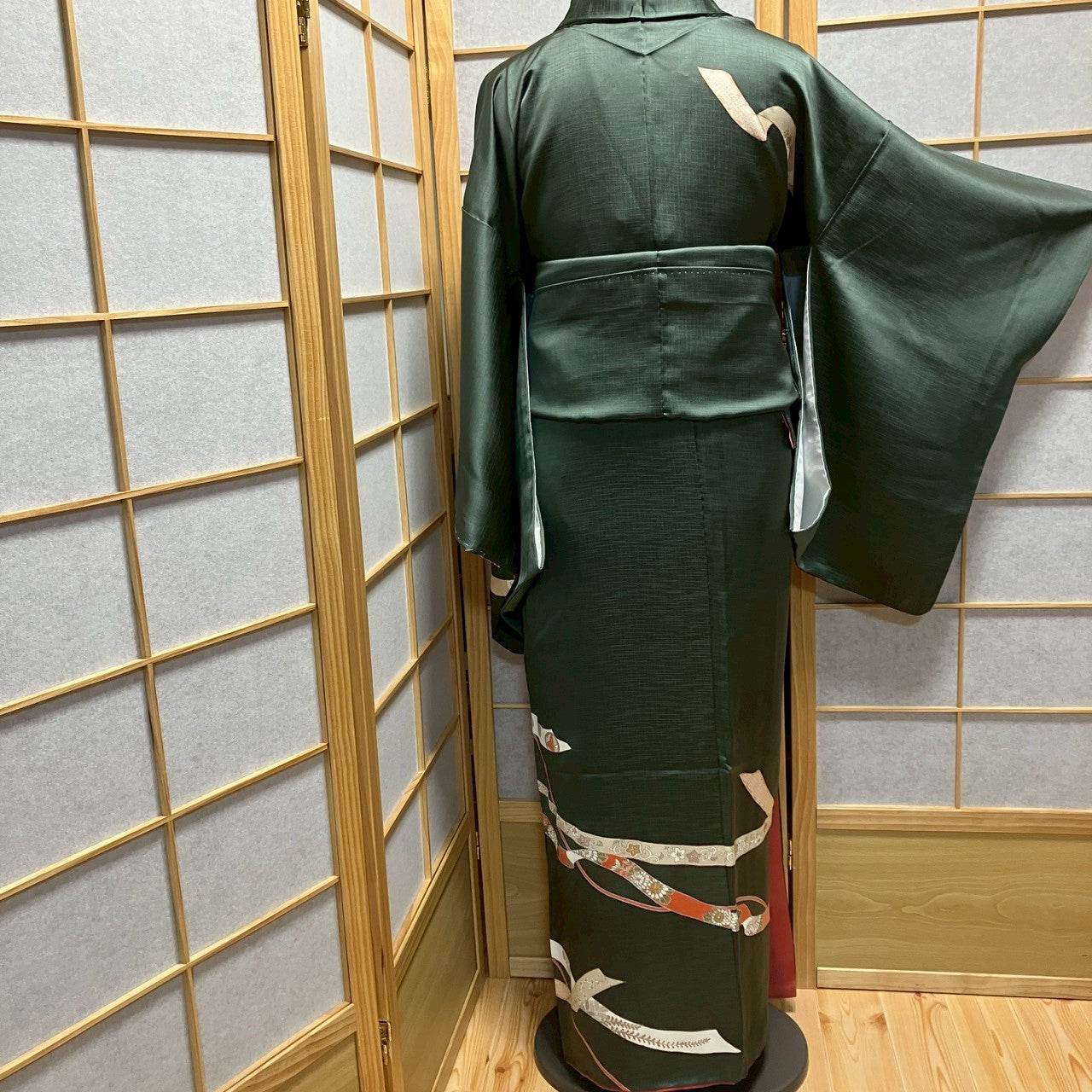 7126# Japanese Kimono Vintage Womens Silk Fabric Robe Kimono only sold