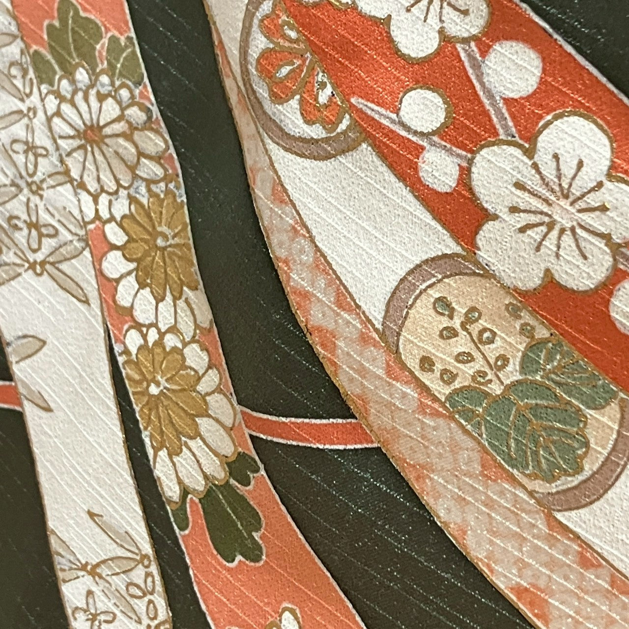 7126# Japanese Kimono Vintage Womens Silk Fabric Robe Kimono only sold