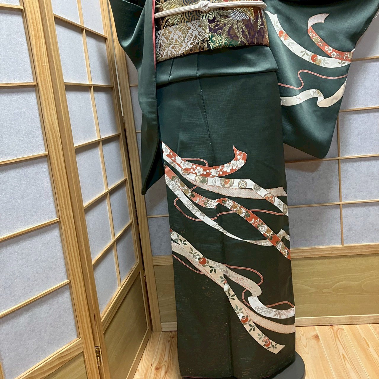 7126# Japanese Kimono Vintage Womens Silk Fabric Robe Kimono only sold