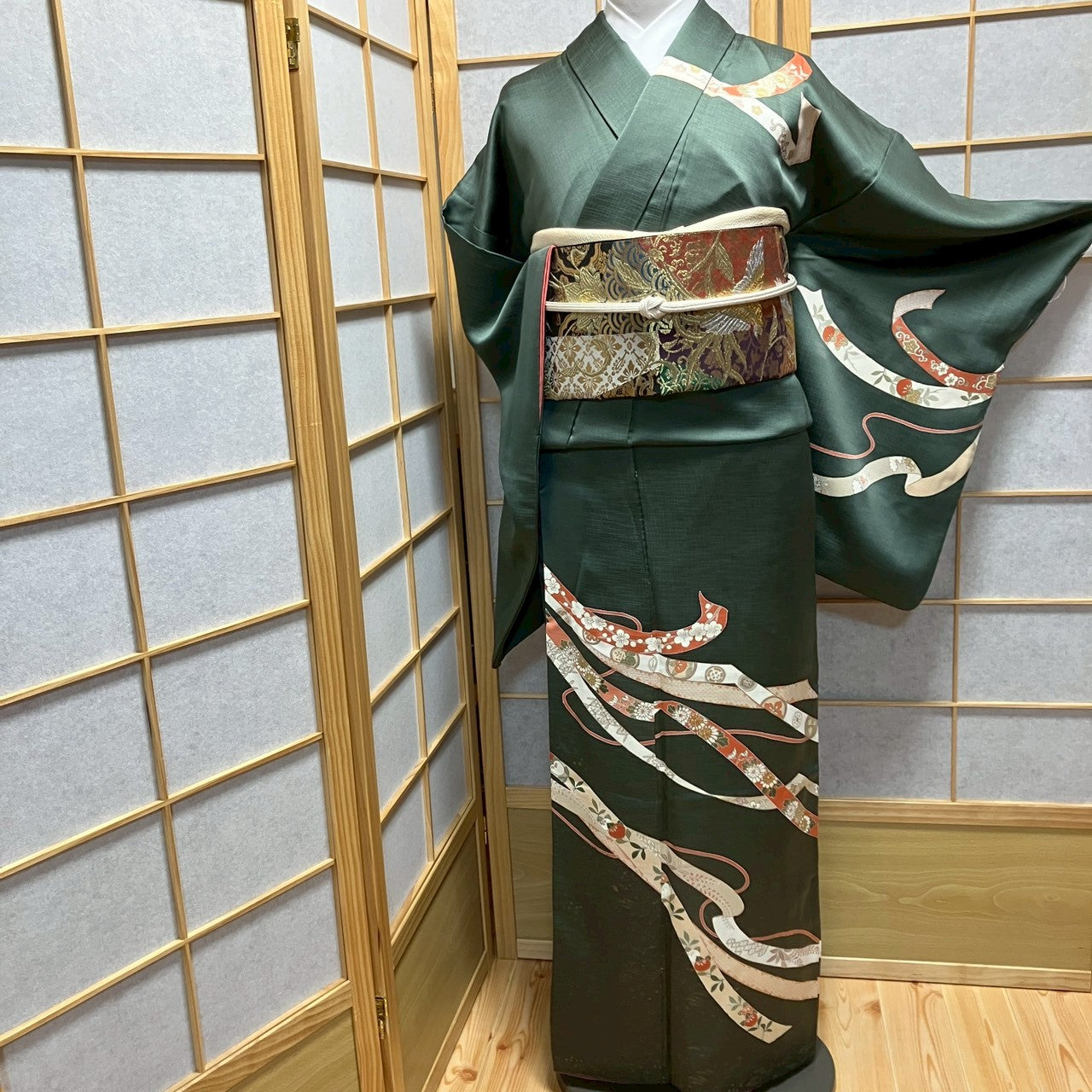 7126# Japanese Kimono Vintage Womens Silk Fabric Robe Kimono only sold