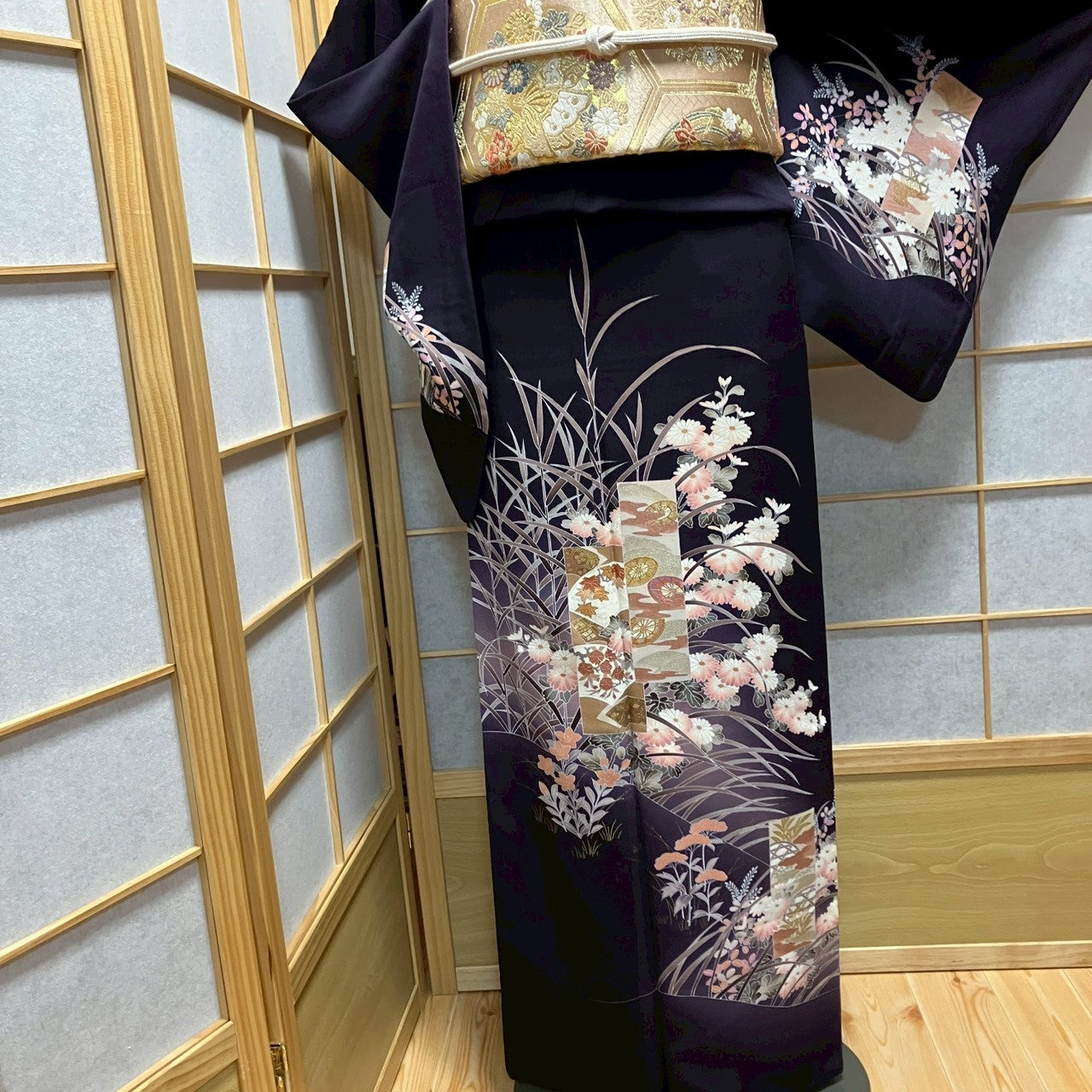 7132# Japanese Kimono Vintage Womens Silk Fabric Robe Kimono only sold