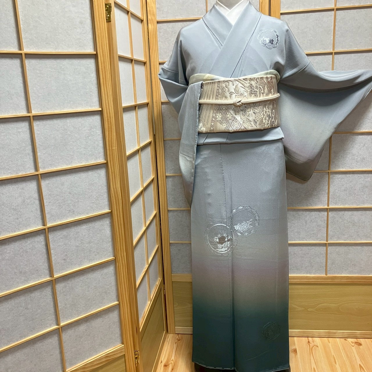 7135# Japanese Kimono Vintage Womens Silk Fabric Robe Kimono only sold